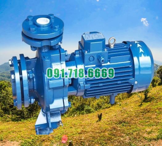 Máy bơm nước li tâm trục ngang CM40-160A có điện áp 380v